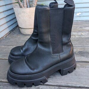 Thursday Boot Company "reign" chelsea style combat boots, Women's size 8.5